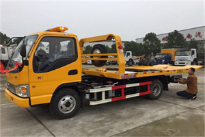 讷河哪里有拖车服务